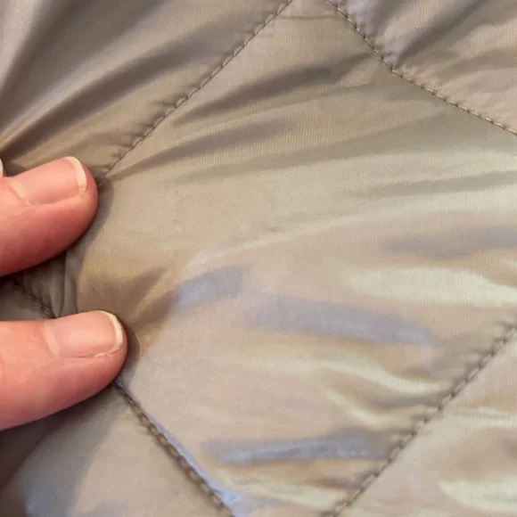 Patagonia Women's Gray Quilted Puffer Jacket Parka - Picture 5 of 7